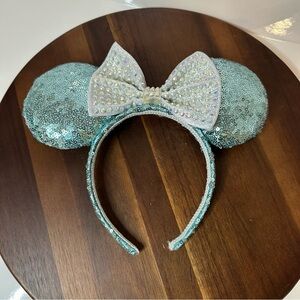 Disney Parks Teal Frozen Arendelle Aqua Minnie Mouse Sequin Ears Headband